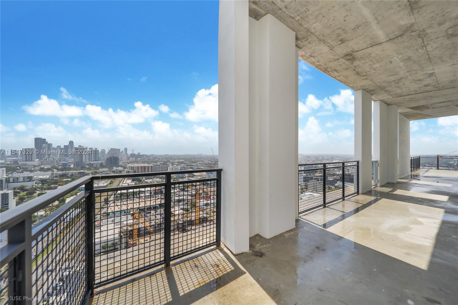 2901 NE 1 AVENUE PH, Miami, Florida 33137, 3 Bedrooms Bedrooms, ,3 BathroomsBathrooms,Residentiallease,For Rent,2901 NE 1 AVENUE PH,A11547929