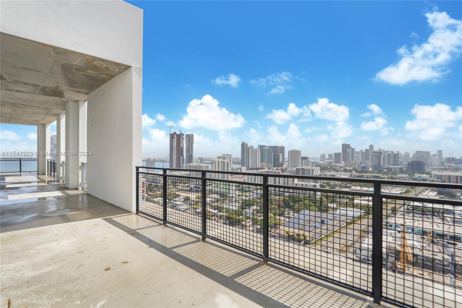 2901 NE 1 AVENUE PH, Miami, Florida 33137, 3 Bedrooms Bedrooms, ,3 BathroomsBathrooms,Residentiallease,For Rent,2901 NE 1 AVENUE PH,A11547929