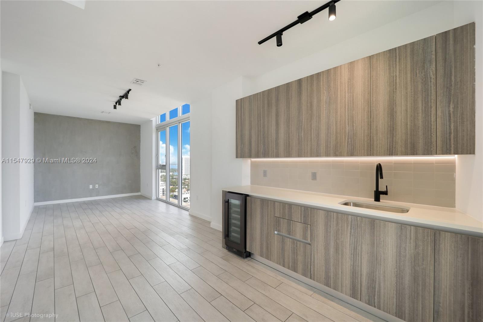 2901 NE 1 AVENUE PH, Miami, Florida 33137, 3 Bedrooms Bedrooms, ,3 BathroomsBathrooms,Residentiallease,For Rent,2901 NE 1 AVENUE PH,A11547929