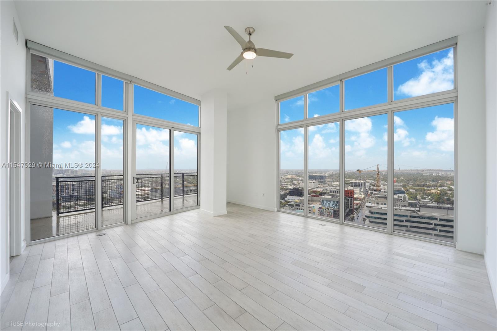 2901 NE 1 AVENUE PH, Miami, Florida 33137, 3 Bedrooms Bedrooms, ,3 BathroomsBathrooms,Residentiallease,For Rent,2901 NE 1 AVENUE PH,A11547929