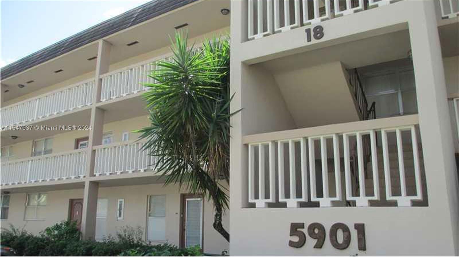 5901 NW 61st Ave 211, Tamarac, Florida 33319, 2 Bedrooms Bedrooms, ,2 BathroomsBathrooms,Residentiallease,For Rent,5901 NW 61st Ave 211,A11547937