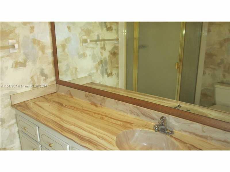 5901 NW 61st Ave 211, Tamarac, Florida 33319, 2 Bedrooms Bedrooms, ,2 BathroomsBathrooms,Residentiallease,For Rent,5901 NW 61st Ave 211,A11547937