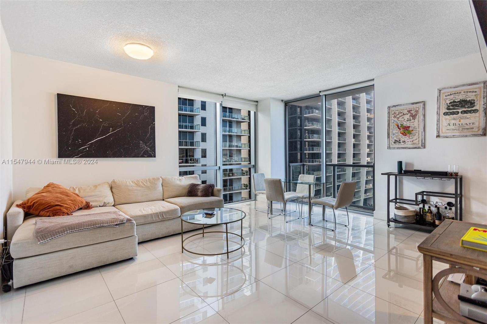 Welcome to the absolute best deal for a spacious 2bed/2.5bath corner unit located directly in Mary Brickell Village and steps to Brickell City Center at 1060 Brickell. Features include, floor to ceiling windows, white porcelain tile floors, upgraded appliances, great views the city, skyline and pool. Additional features include: large master bedroom with walk in closet, large luxury master bathroom with separate shower and tub, spacious guest bedroom, additional half bath for guests and more. Have access to hotel style amenities including, pool, gym, spa, party room and more. Ideally located in the best location in Brickell steps to all of the shops in Mary Brickell Village, walking distance to City Center, close to metro mover, highway and airport