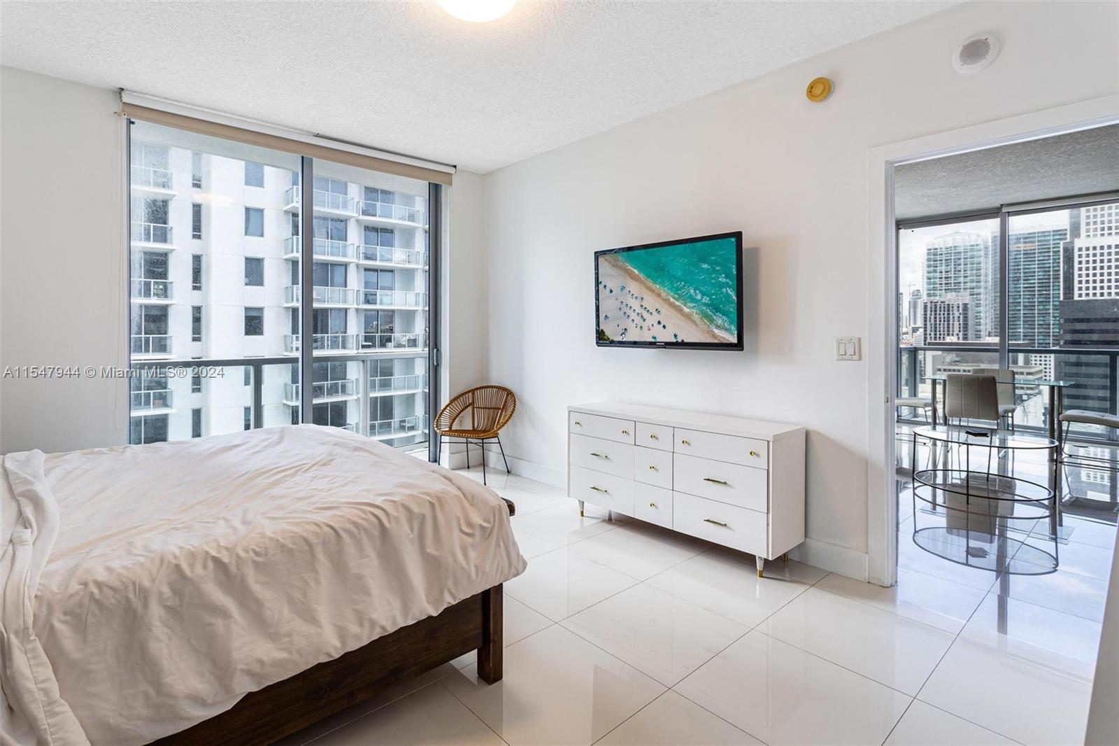 1060 Brickell Ave 1717, Miami, Florida 33131, 2 Bedrooms Bedrooms, ,2 BathroomsBathrooms,Residential,For Sale,1060 Brickell Ave 1717,A11547944