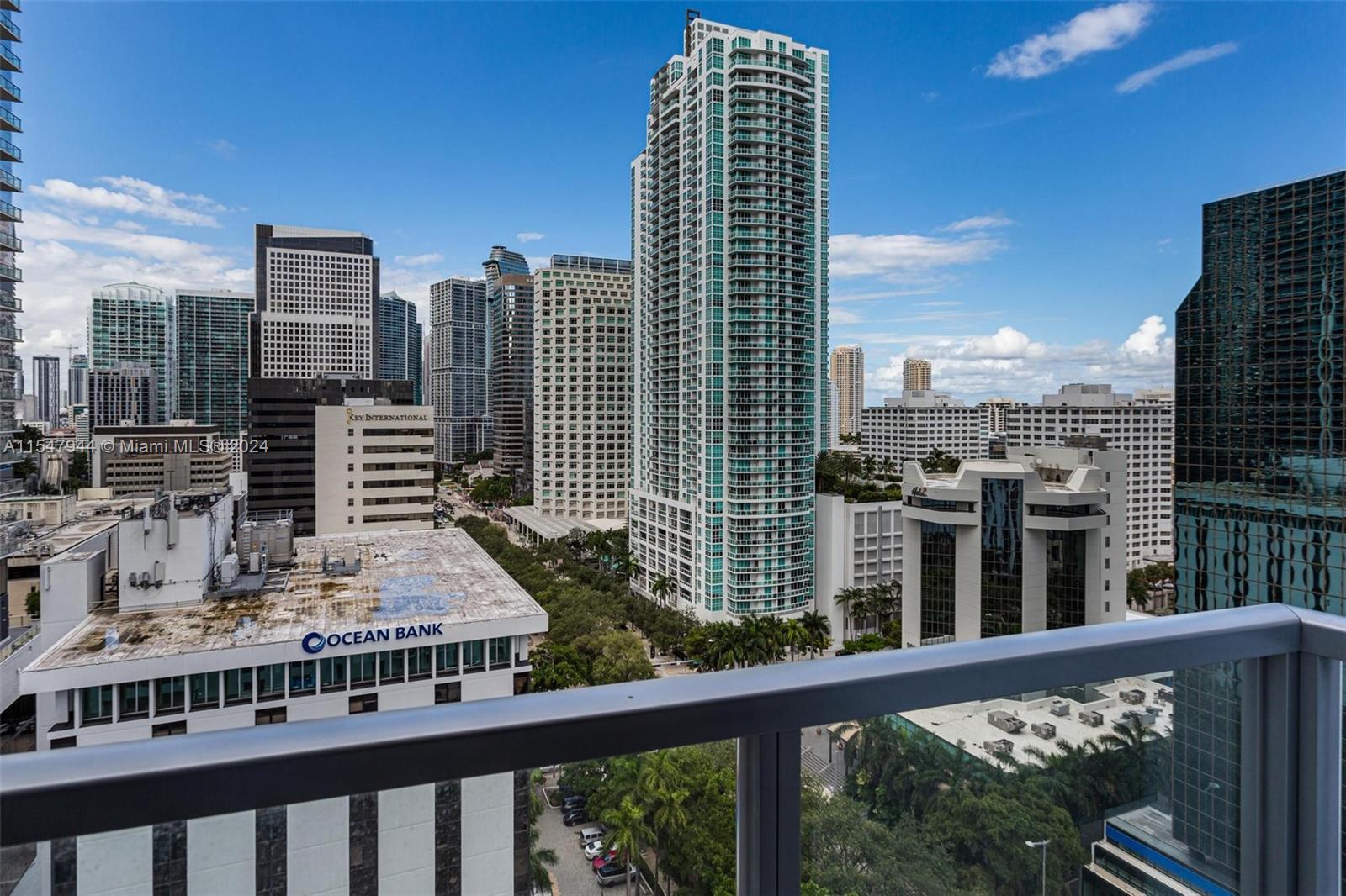 1060 Brickell Ave, Miami, FL, 33131 United States, 2 Bedrooms Bedrooms, ,2 BathroomsBathrooms,Residential,For Sale,Brickell Ave,A11547944