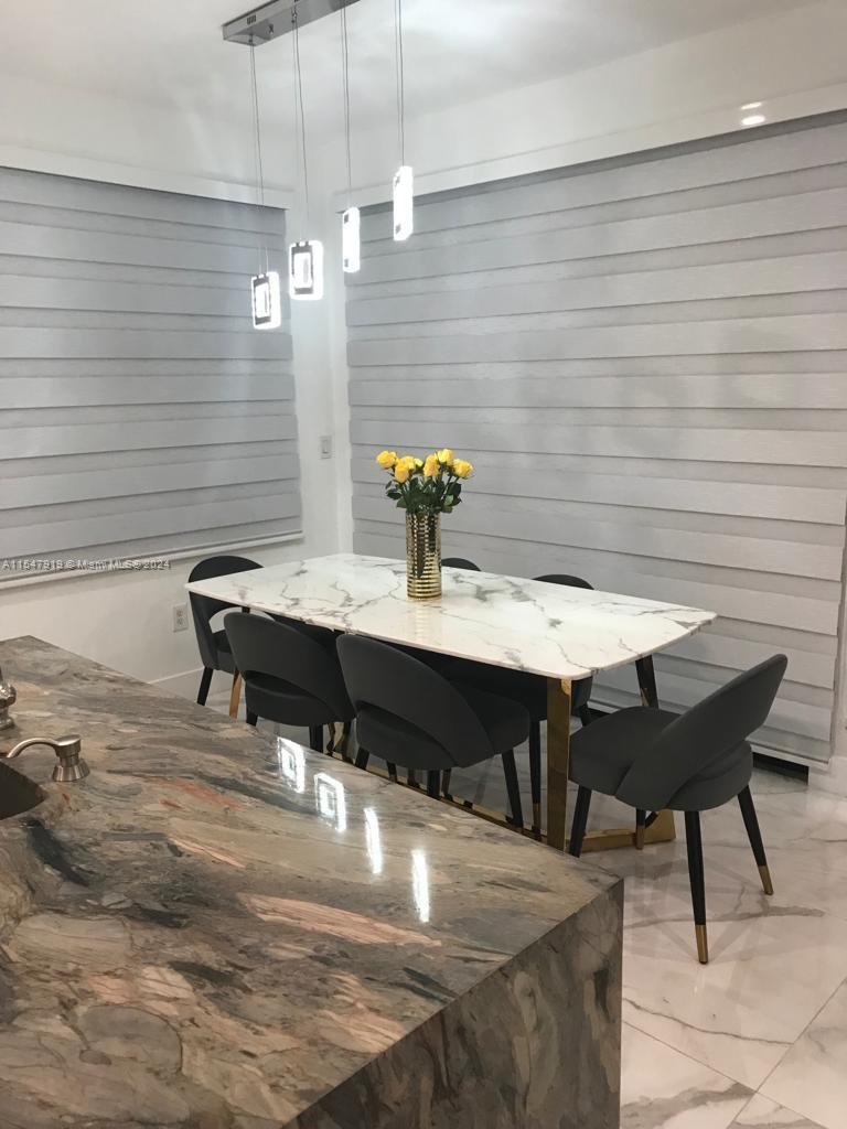 15445 SW 41st Ter, Miami, Florida 33185, 3 Bedrooms Bedrooms, ,2 BathroomsBathrooms,Residential,For Sale,15445 SW 41st Ter,A11547919