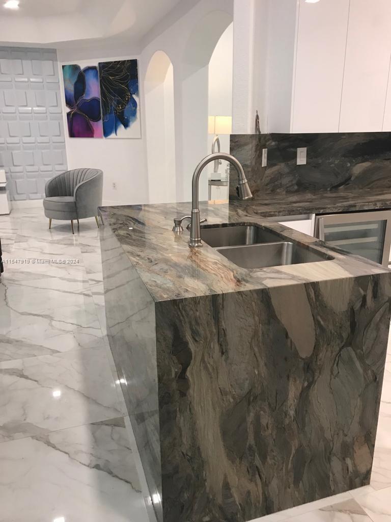 15445 SW 41st Ter, Miami, Florida 33185, 3 Bedrooms Bedrooms, ,2 BathroomsBathrooms,Residential,For Sale,15445 SW 41st Ter,A11547919