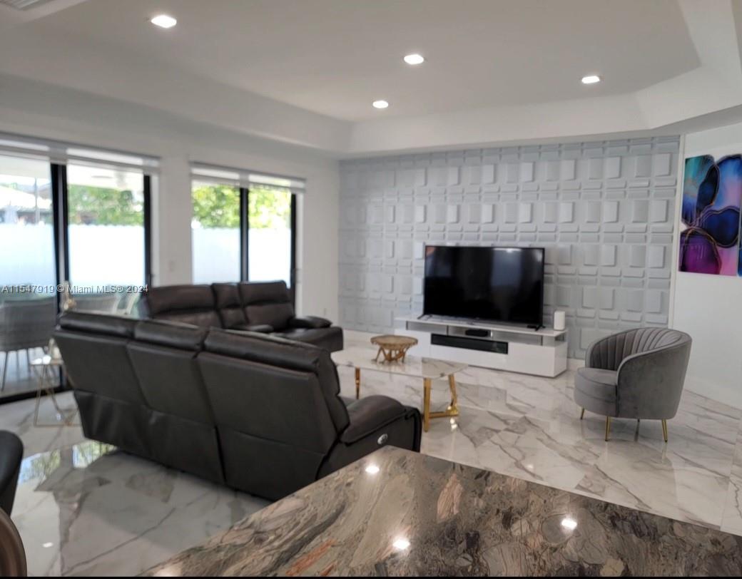 15445 SW 41st Ter, Miami, Florida 33185, 3 Bedrooms Bedrooms, ,2 BathroomsBathrooms,Residential,For Sale,15445 SW 41st Ter,A11547919