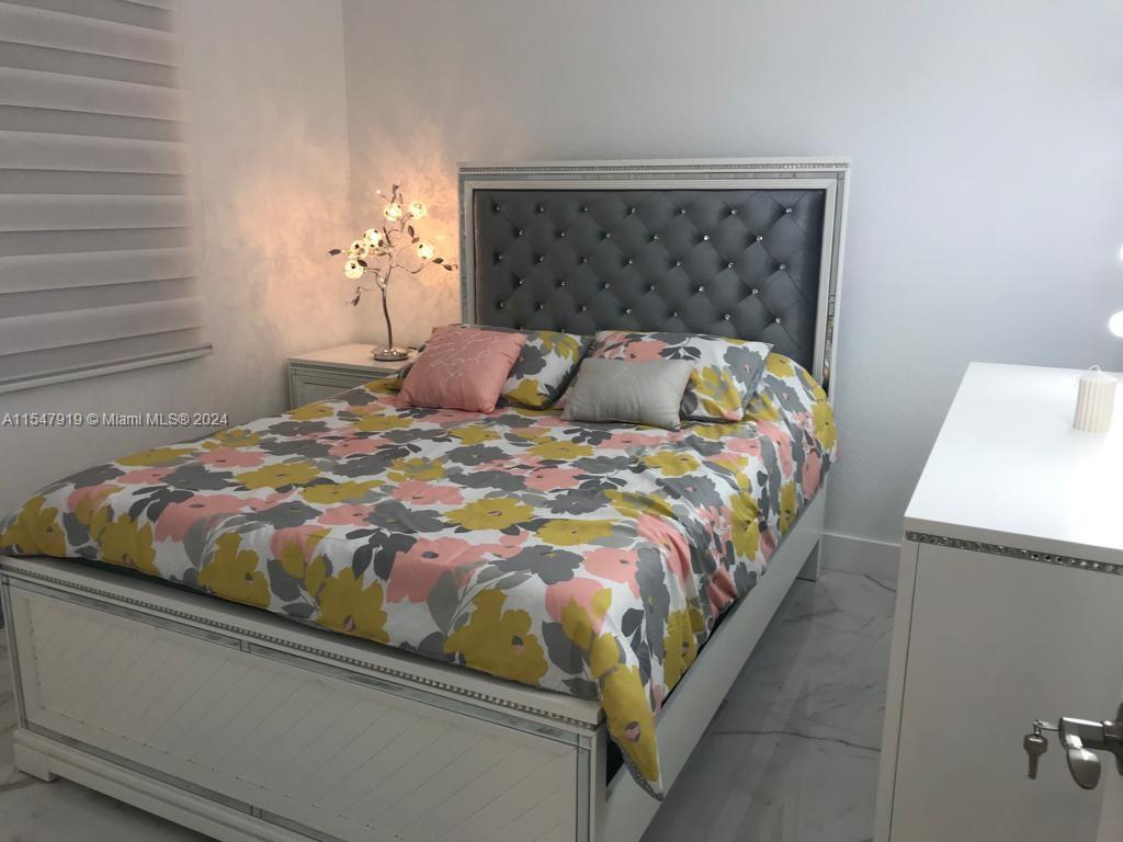 15445 SW 41st Ter, Miami, Florida 33185, 3 Bedrooms Bedrooms, ,2 BathroomsBathrooms,Residential,For Sale,15445 SW 41st Ter,A11547919