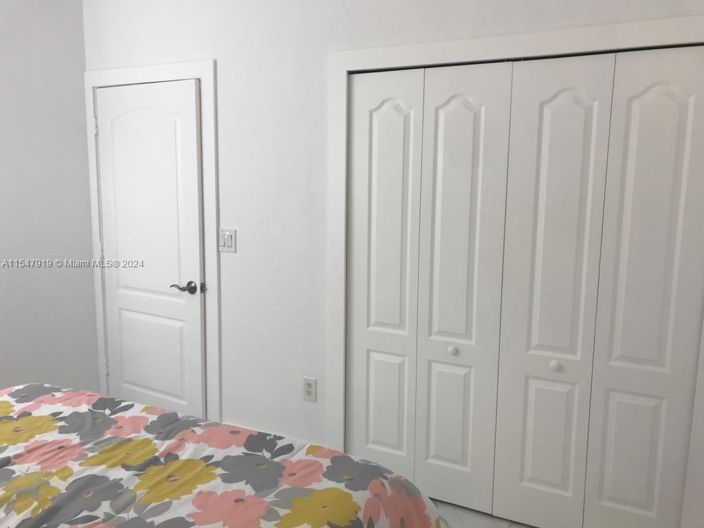 15445 SW 41st Ter, Miami, Florida 33185, 3 Bedrooms Bedrooms, ,2 BathroomsBathrooms,Residential,For Sale,15445 SW 41st Ter,A11547919