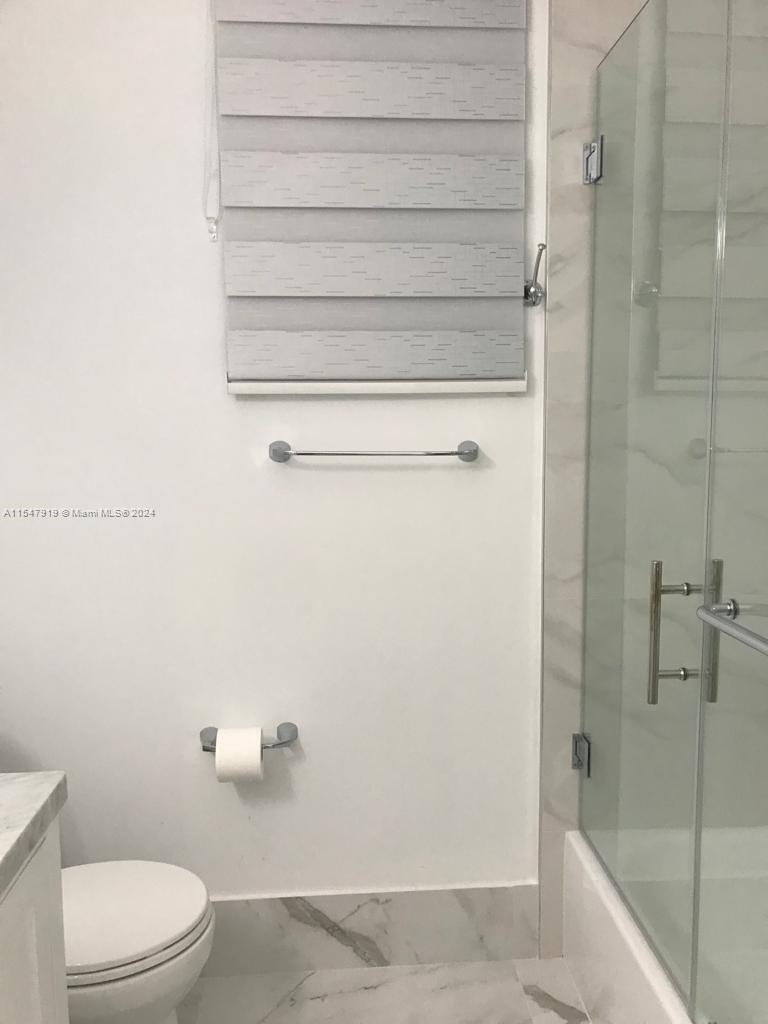 15445 SW 41st Ter, Miami, Florida 33185, 3 Bedrooms Bedrooms, ,2 BathroomsBathrooms,Residential,For Sale,15445 SW 41st Ter,A11547919