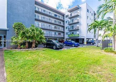 900 SW 84th Ave #201 For Sale A11547845, FL