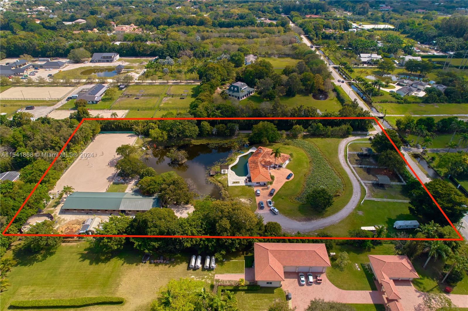 14101 Luray Rd, Southwest Ranches, FL 33330