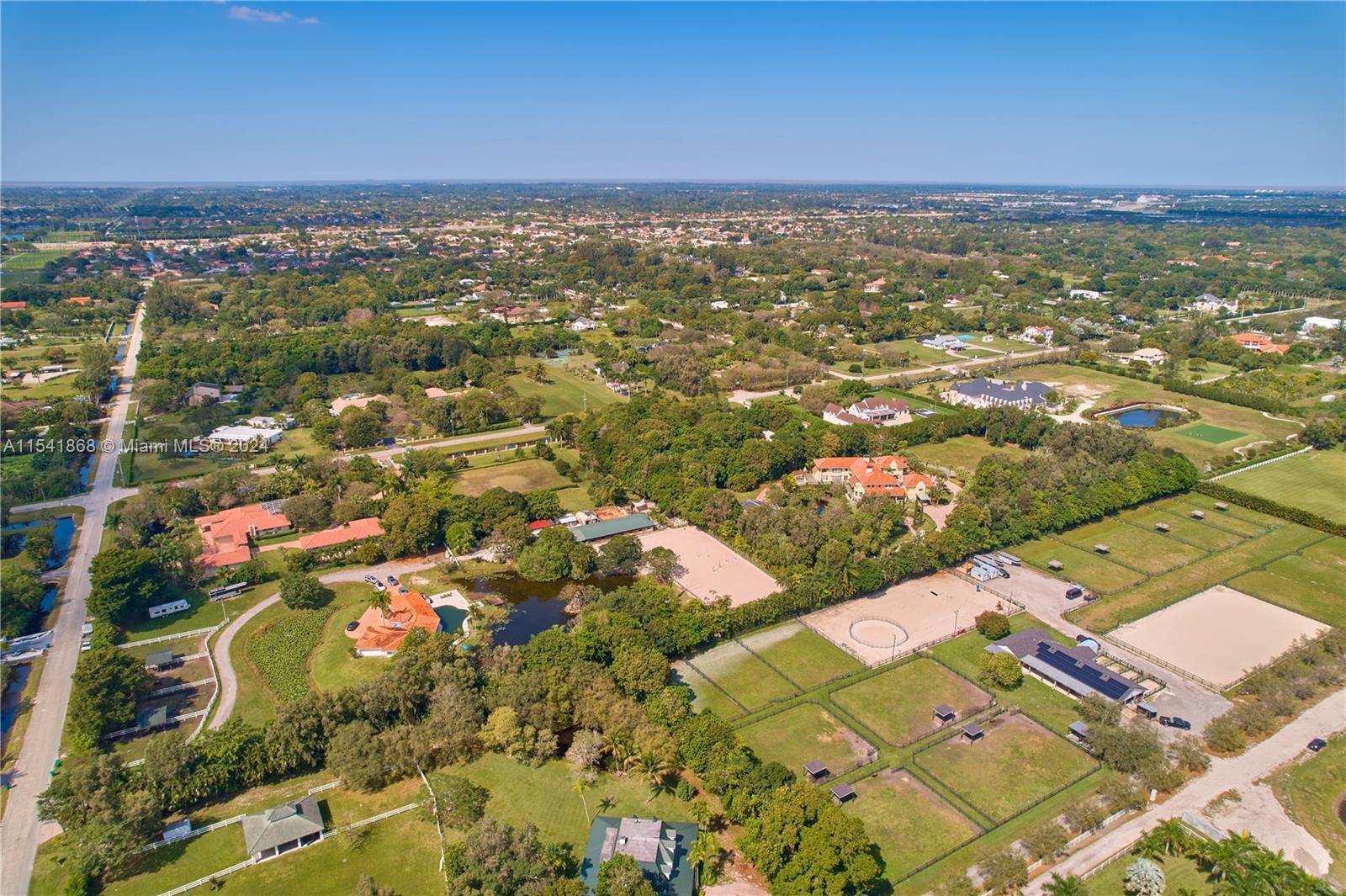 14101 Luray Rd, Southwest Ranches, FL, 33330 United States, 5 Bedrooms Bedrooms, ,4 BathroomsBathrooms,Residential,For Sale,Luray Rd,A11541868