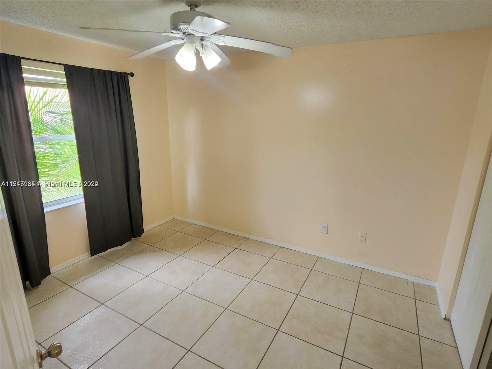 17091 NW 13th St, Pembroke Pines, Florida 33028, 4 Bedrooms Bedrooms, ,2 BathroomsBathrooms,Residentiallease,For Rent,17091 NW 13th St,A11547934