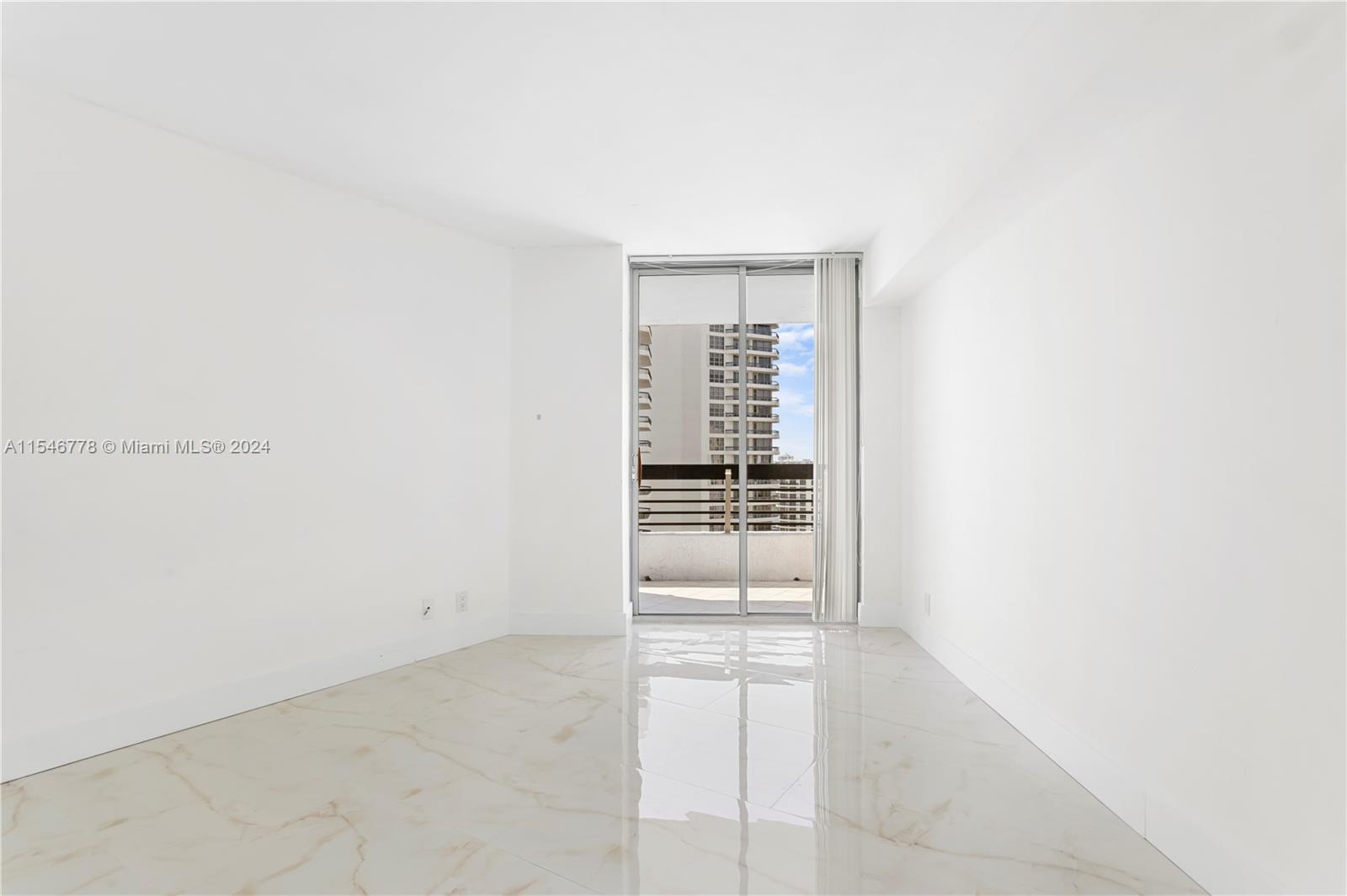 19195 NE 36th Ct 2203, Aventura, Florida 33180, 2 Bedrooms Bedrooms, ,2 BathroomsBathrooms,Residentiallease,For Rent,19195 NE 36th Ct 2203,A11546778