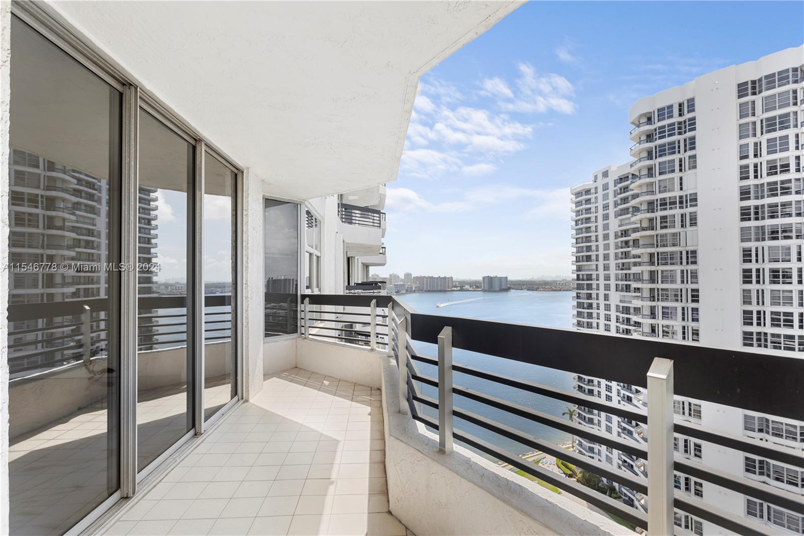 19195 NE 36th Ct 2203, Aventura, Florida 33180, 2 Bedrooms Bedrooms, ,2 BathroomsBathrooms,Residentiallease,For Rent,19195 NE 36th Ct 2203,A11546778