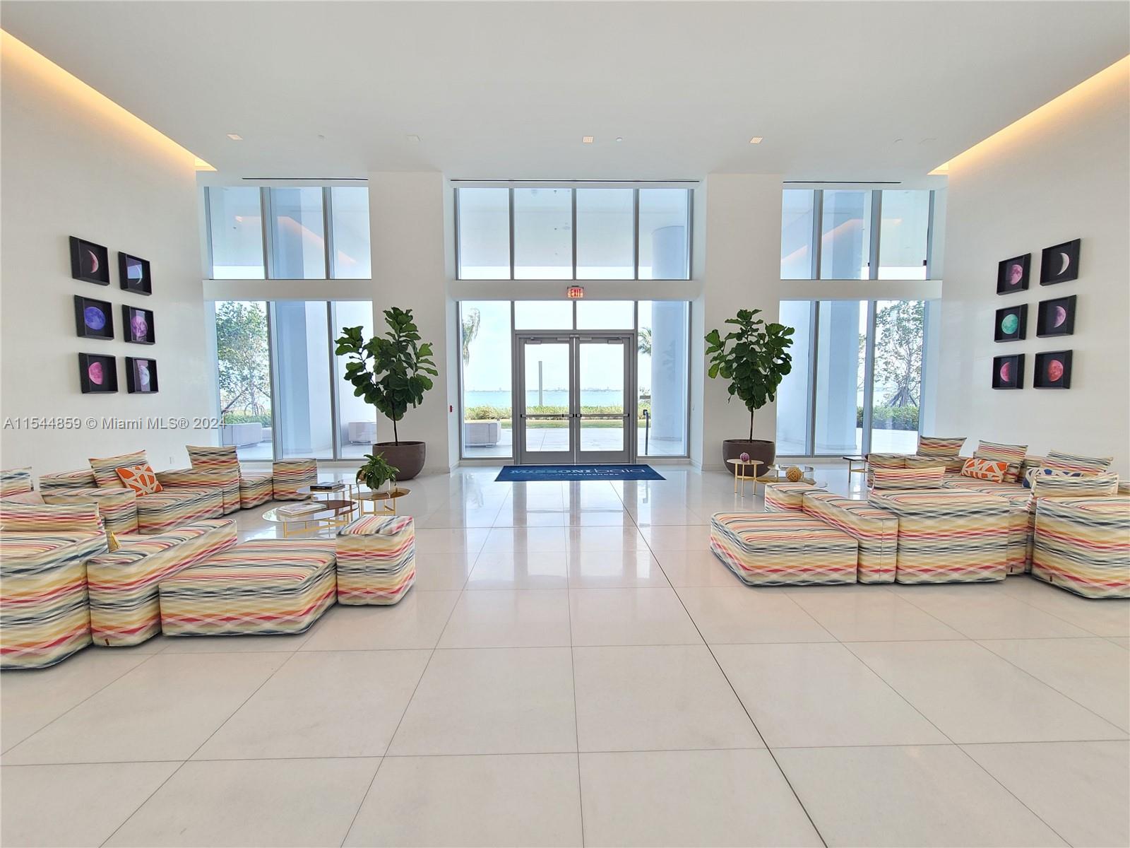 700 NE 26th Ter 801, Miami, Florida 33137, 3 Bedrooms Bedrooms, ,4 BathroomsBathrooms,Residentiallease,For Rent,700 NE 26th Ter 801,A11544859