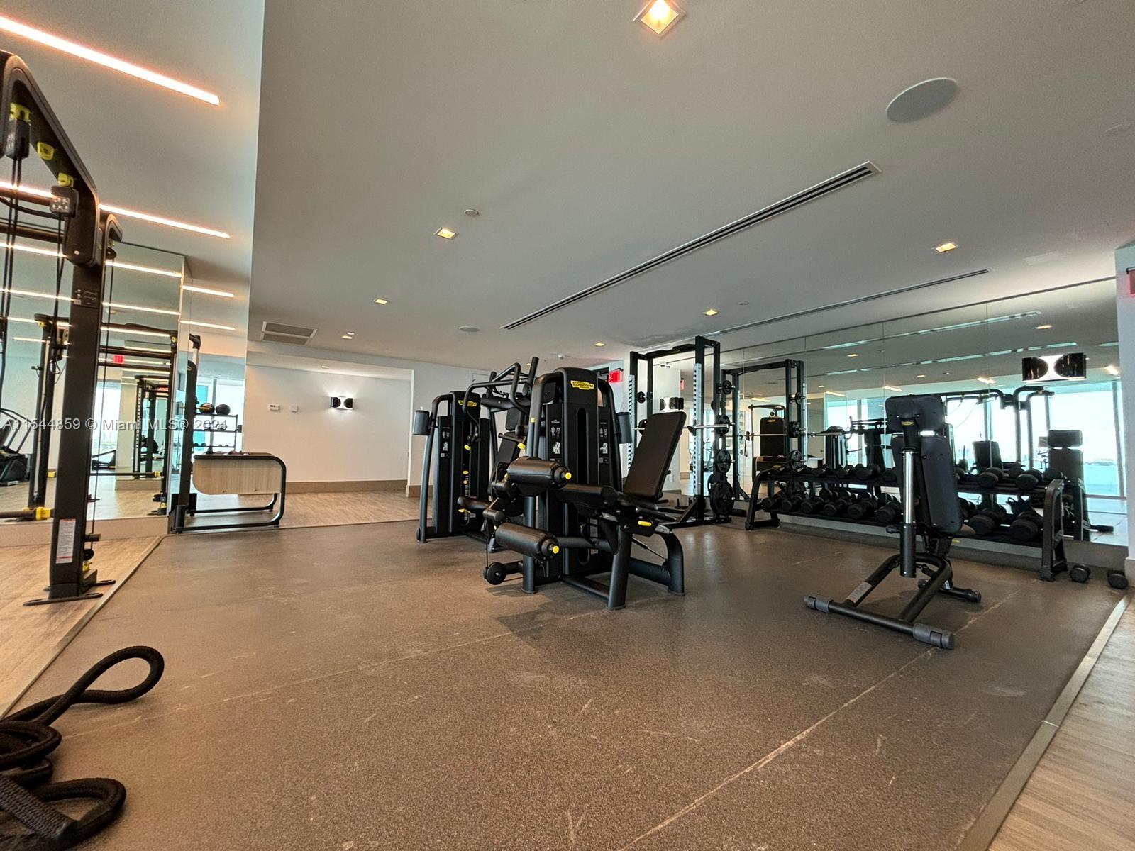 700 NE 26th Ter 801, Miami, Florida 33137, 3 Bedrooms Bedrooms, ,4 BathroomsBathrooms,Residentiallease,For Rent,700 NE 26th Ter 801,A11544859