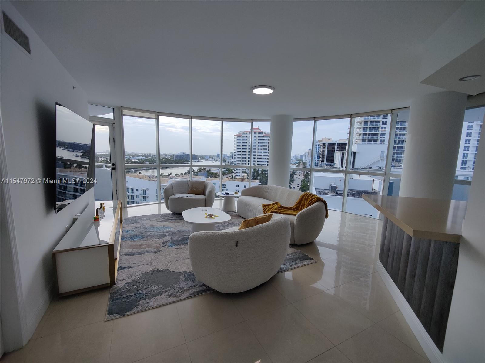 6301 Collins Ave 1407, Miami Beach, Florida 33141, 2 Bedrooms Bedrooms, ,2 BathroomsBathrooms,Residential,For Sale,6301 Collins Ave 1407,A11547972