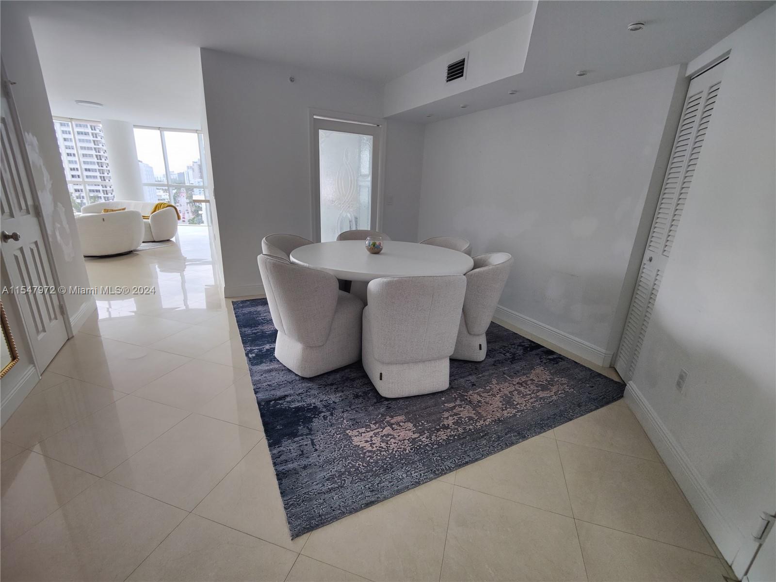 6301 Collins Ave 1407, Miami Beach, Florida 33141, 2 Bedrooms Bedrooms, ,2 BathroomsBathrooms,Residential,For Sale,6301 Collins Ave 1407,A11547972