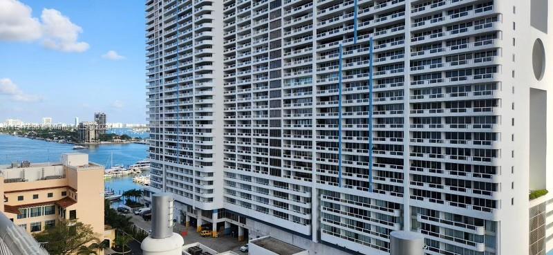 1750 N Bayshore Dr 1408, Miami, Florida 33132, ,1 BathroomBathrooms,Residential,For Sale,1750 N Bayshore Dr 1408,A11547290