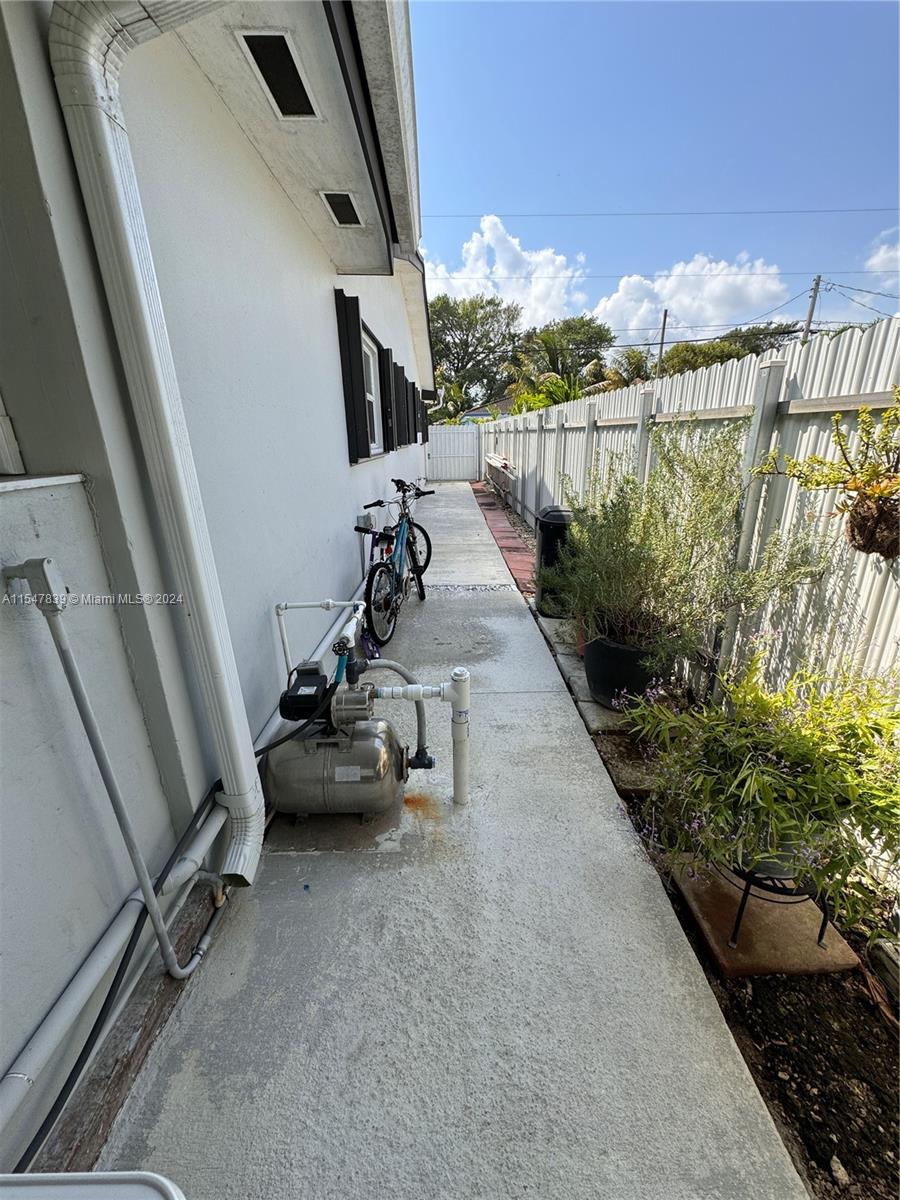 12055 SW 217th St, Miami, Florida 33170, 4 Bedrooms Bedrooms, ,3 BathroomsBathrooms,Residential,For Sale,12055 SW 217th St,A11547839