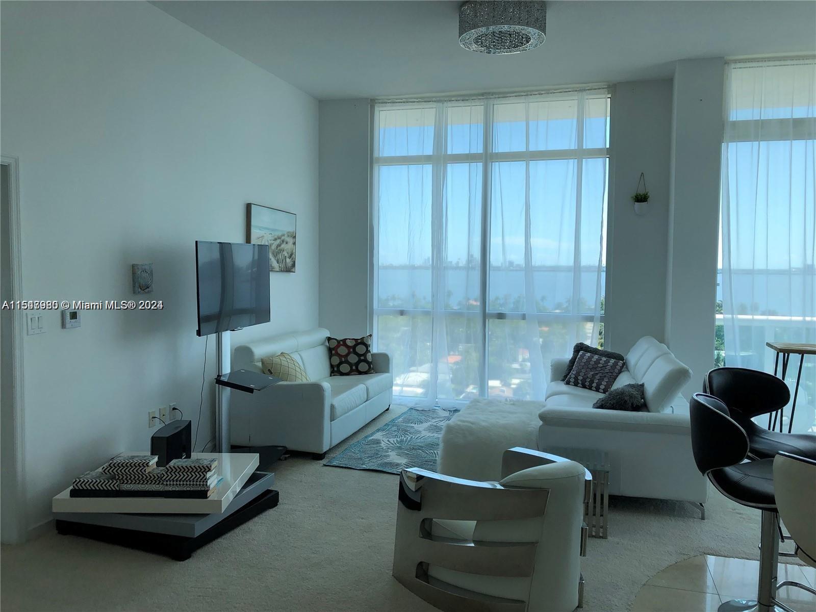 7900 Harbor Island Dr PH26, North Bay Village, Florida 33141, 2 Bedrooms Bedrooms, ,2 BathroomsBathrooms,Residentiallease,For Rent,7900 Harbor Island Dr PH26,A11547980