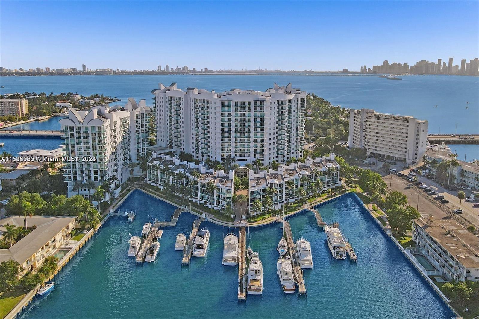 7900 Harbor Island Dr PH26, North Bay Village, Florida 33141, 2 Bedrooms Bedrooms, ,2 BathroomsBathrooms,Residentiallease,For Rent,7900 Harbor Island Dr PH26,A11547980