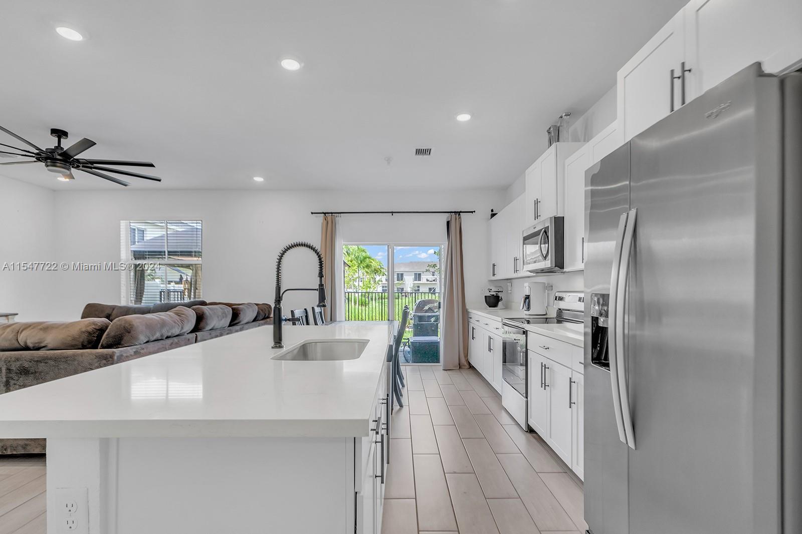 1772 SE 8TH TER, Homestead, Florida 33034, 4 Bedrooms Bedrooms, ,3 BathroomsBathrooms,Residential,For Sale,1772 SE 8TH TER,A11547722