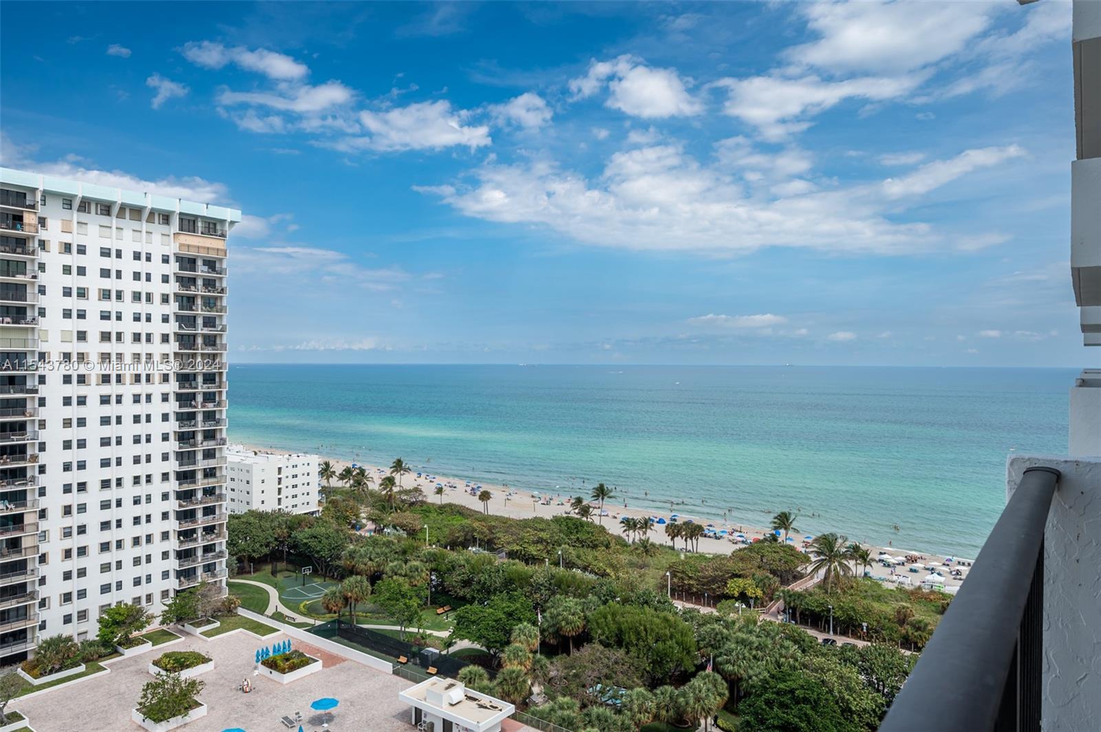 1201 S Ocean Dr 1807S, Hollywood, FL 33019, 2 Bedrooms Bedrooms, ,2 BathroomsBathrooms,Residential,For Sale,Ocean Dr,A11543780