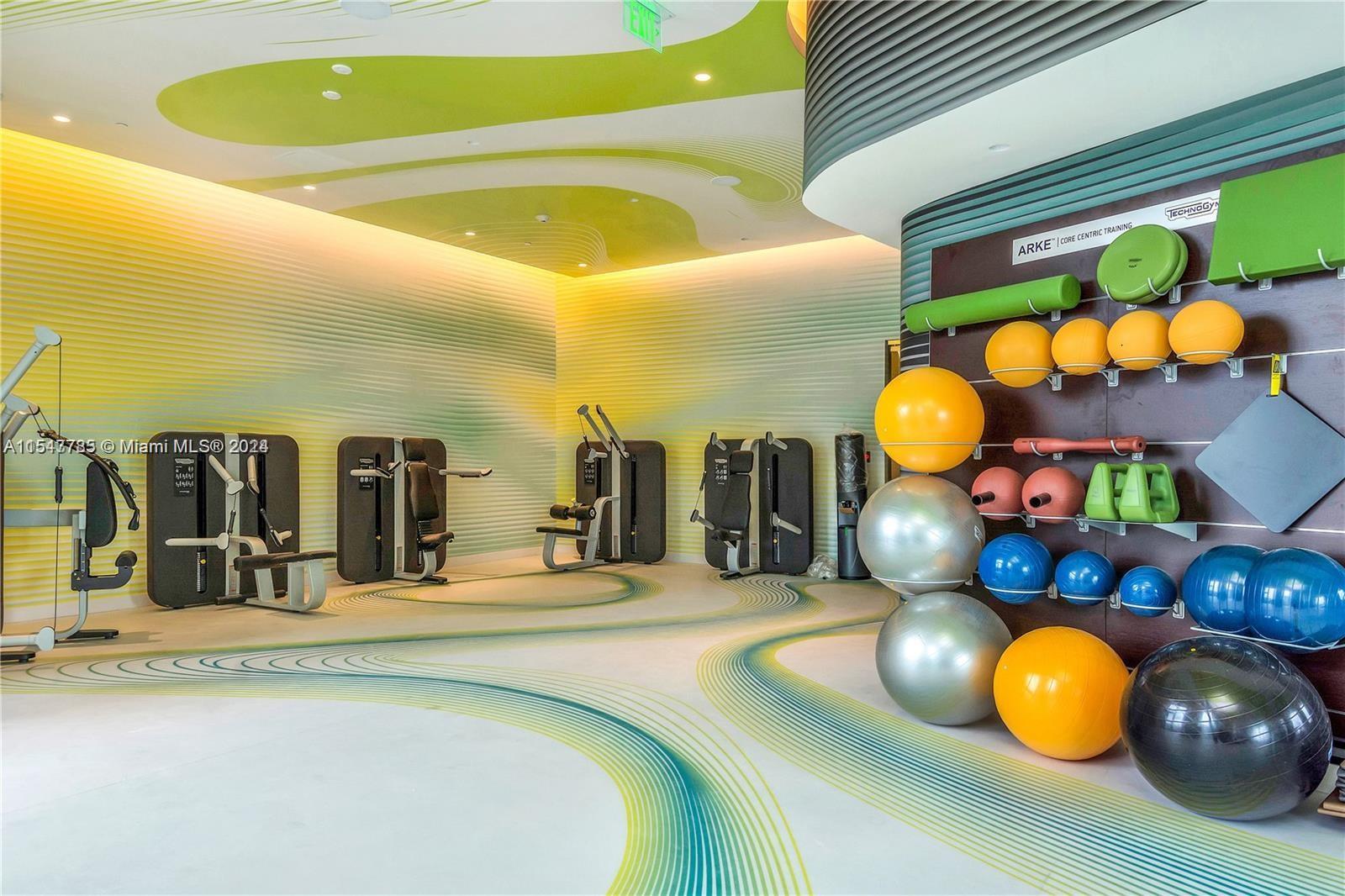 501 NE 31st St 1907, Miami, Florida 33137, 1 Bedroom Bedrooms, ,1 BathroomBathrooms,Residentiallease,For Rent,501 NE 31st St 1907,A11547785