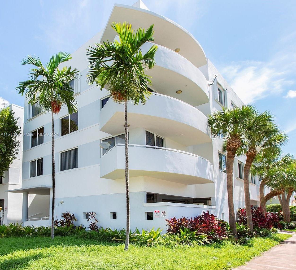 7601 Dickens Ave, Miami Beach, FL, 33141 United States, 2 Bedrooms Bedrooms, ,2 BathroomsBathrooms,Residential,For Sale,Dickens Ave,A11547867