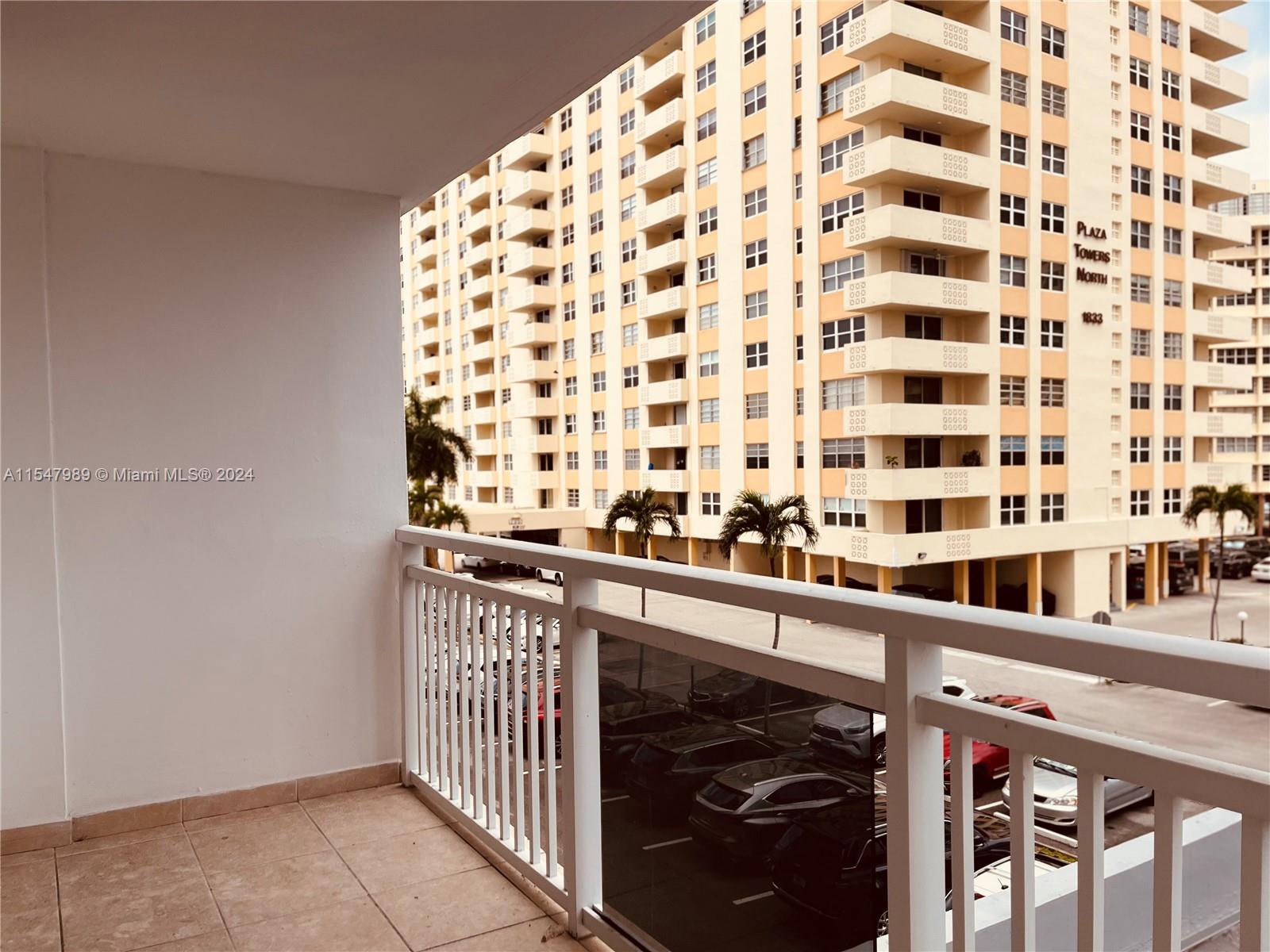 1849 Ocean Dr, Hallandale Beach, FL, 33009 United States, 2 Bedrooms Bedrooms, ,2 BathroomsBathrooms,Residential,For Sale,Ocean Dr,A11547989