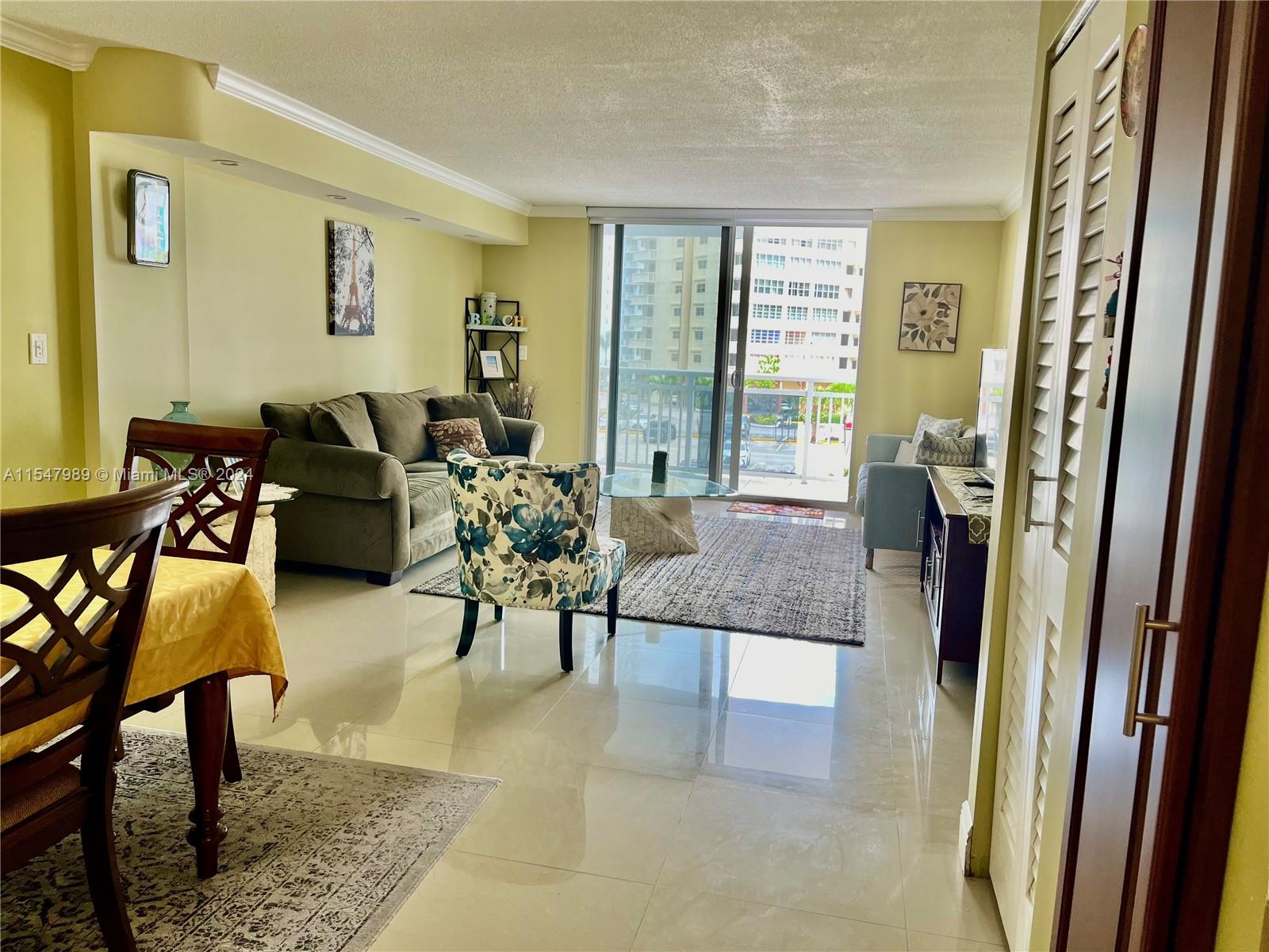 1849 Ocean Dr, Hallandale Beach, FL, 33009 United States, 2 Bedrooms Bedrooms, ,2 BathroomsBathrooms,Residential,For Sale,Ocean Dr,A11547989