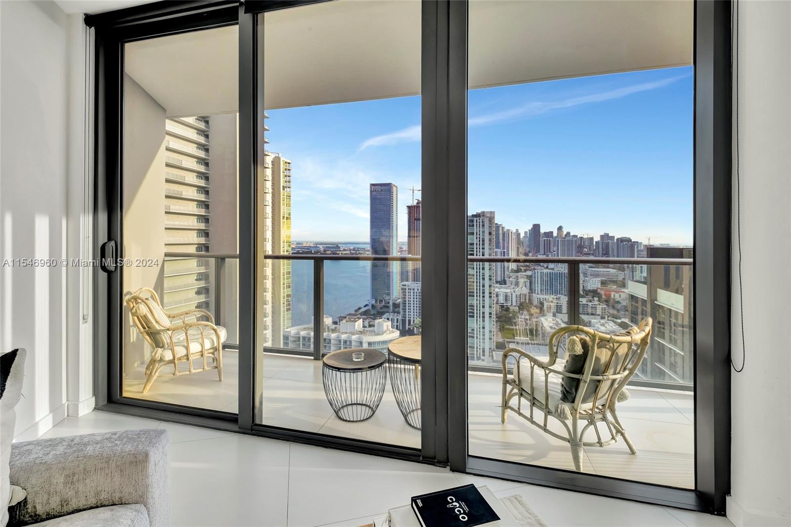 501 NE 31st St 3708, Miami, Florida 33137, 2 Bedrooms Bedrooms, ,2 BathroomsBathrooms,Residentiallease,For Rent,501 NE 31st St 3708,A11546960