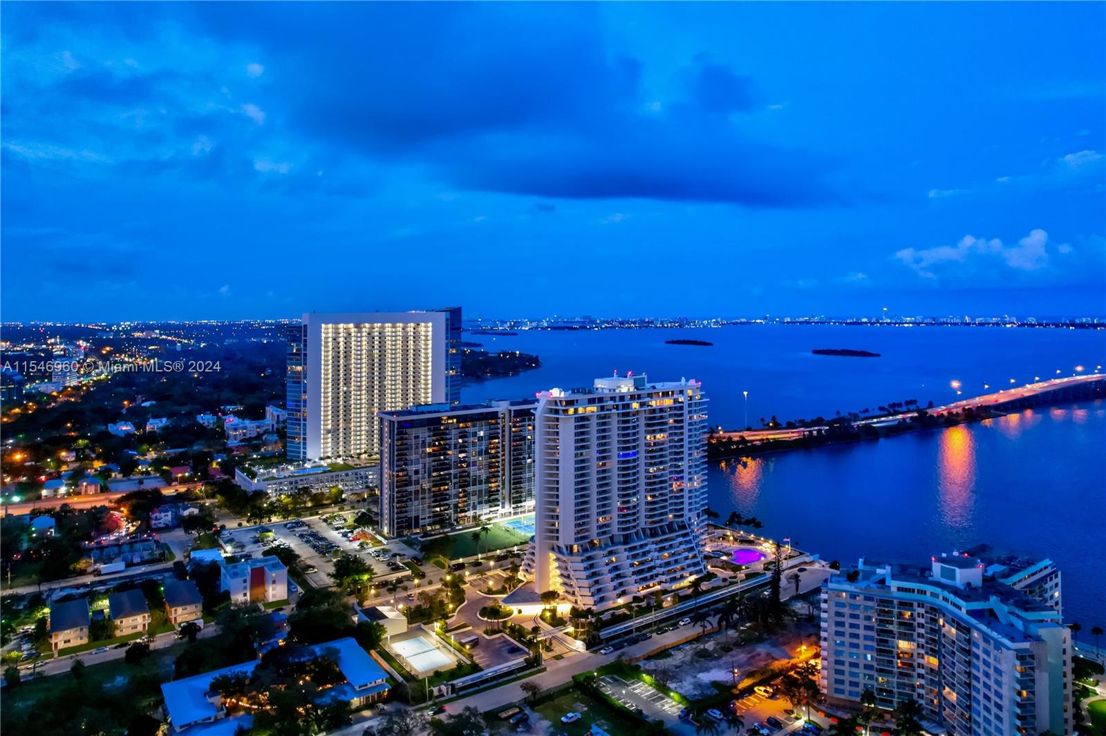 501 NE 31st St 3708, Miami, Florida 33137, 2 Bedrooms Bedrooms, ,2 BathroomsBathrooms,Residentiallease,For Rent,501 NE 31st St 3708,A11546960