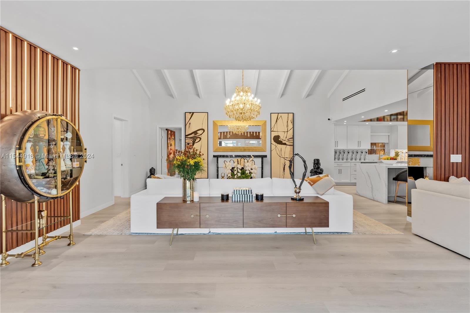 238 E San Marino Drive, Miami Beach, Florida 33139, 3 Bedrooms Bedrooms, ,3 BathroomsBathrooms,Residential,For Sale,238 E San Marino Drive,A11544918