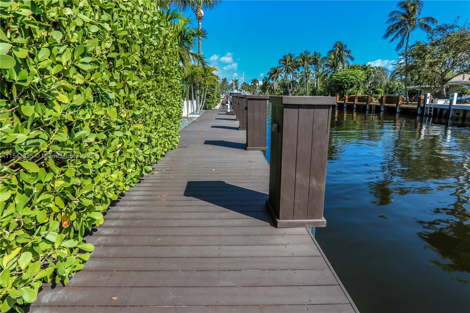 404 Coconut Isle Dr, Fort Lauderdale, Florida 33301, 3 Bedrooms Bedrooms, ,3 BathroomsBathrooms,Residential,For Sale,404 Coconut Isle Dr,A11543335