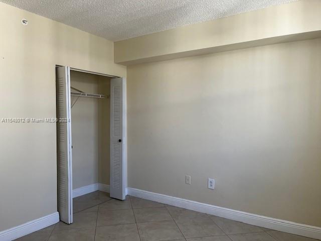 5085 NW 7th St 1215, Miami, Florida 33126, 2 Bedrooms Bedrooms, ,2 BathroomsBathrooms,Residentiallease,For Rent,5085 NW 7th St 1215,A11548012
