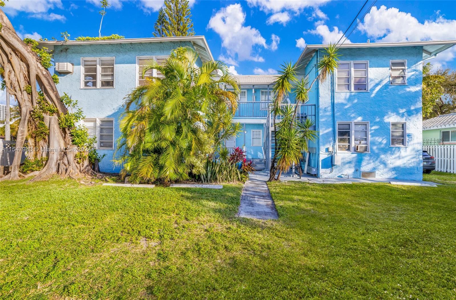 1512 Harrison St, Hollywood, Florida 33020, ,Commercialsale,For Sale,1512 Harrison St,A11547983