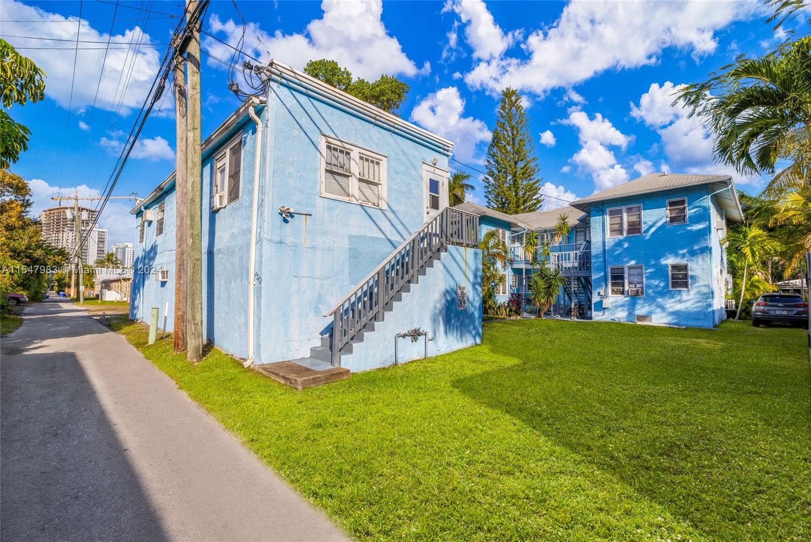 1512 Harrison St, Hollywood, Florida 33020, ,Commercialsale,For Sale,1512 Harrison St,A11547983