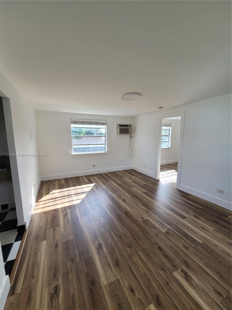 1512 Harrison St, Hollywood, Florida 33020, ,Commercialsale,For Sale,1512 Harrison St,A11547983