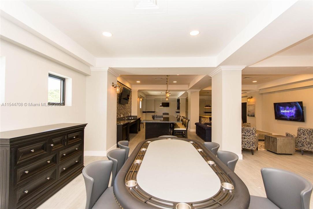 2501 S OCEAN DR 411, Hollywood, Florida 33019, 2 Bedrooms Bedrooms, ,2 BathroomsBathrooms,Residentiallease,For Rent,2501 S OCEAN DR 411,A11544708