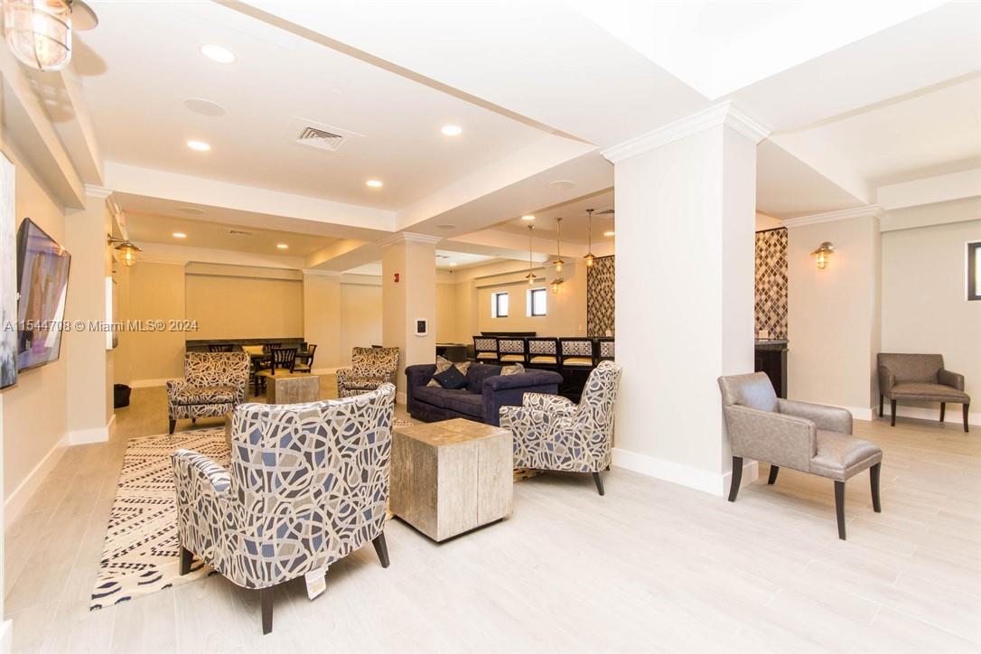 2501 S OCEAN DR 411, Hollywood, Florida 33019, 2 Bedrooms Bedrooms, ,2 BathroomsBathrooms,Residentiallease,For Rent,2501 S OCEAN DR 411,A11544708