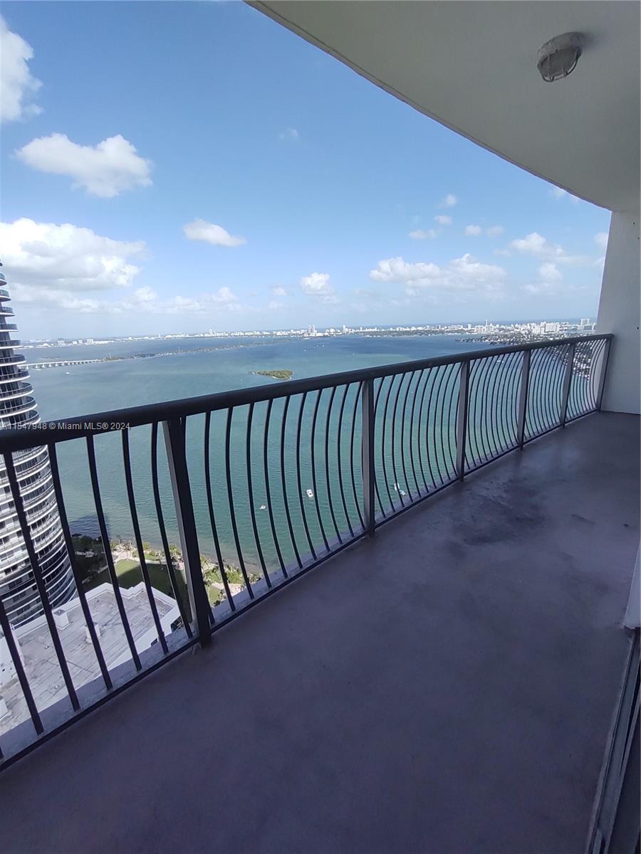 1750 N Bayshore Dr 5103, Miami, Florida 33132, 1 Bedroom Bedrooms, ,1 BathroomBathrooms,Residential,For Sale,1750 N Bayshore Dr 5103,A11547948