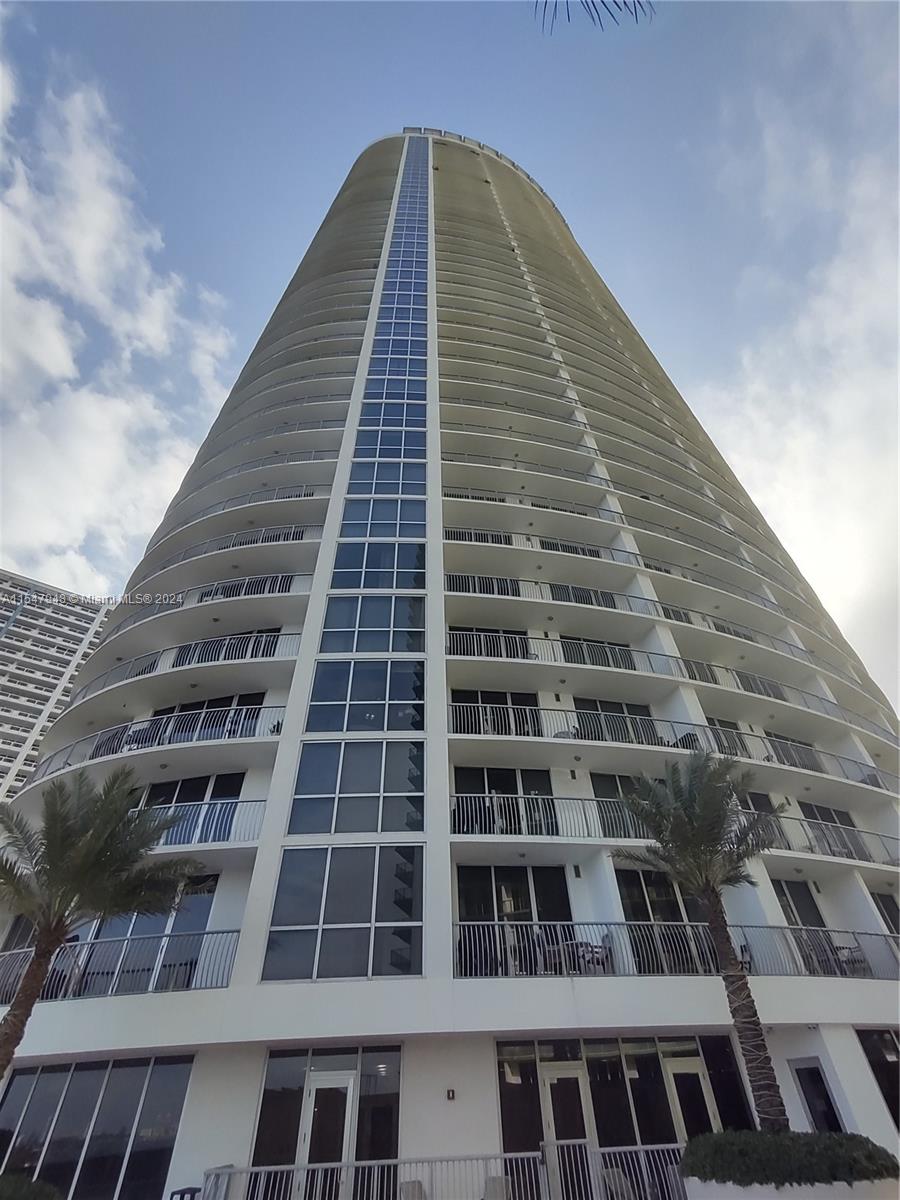 1750 N Bayshore Dr 5103, Miami, Florida 33132, 1 Bedroom Bedrooms, ,1 BathroomBathrooms,Residential,For Sale,1750 N Bayshore Dr 5103,A11547948