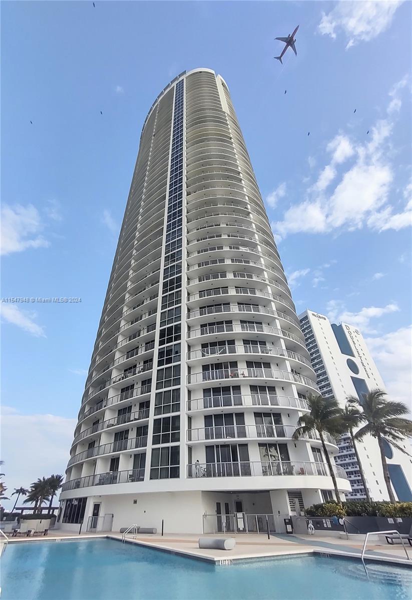 1750 N Bayshore Dr 5103, Miami, Florida 33132, 1 Bedroom Bedrooms, ,1 BathroomBathrooms,Residential,For Sale,1750 N Bayshore Dr 5103,A11547948