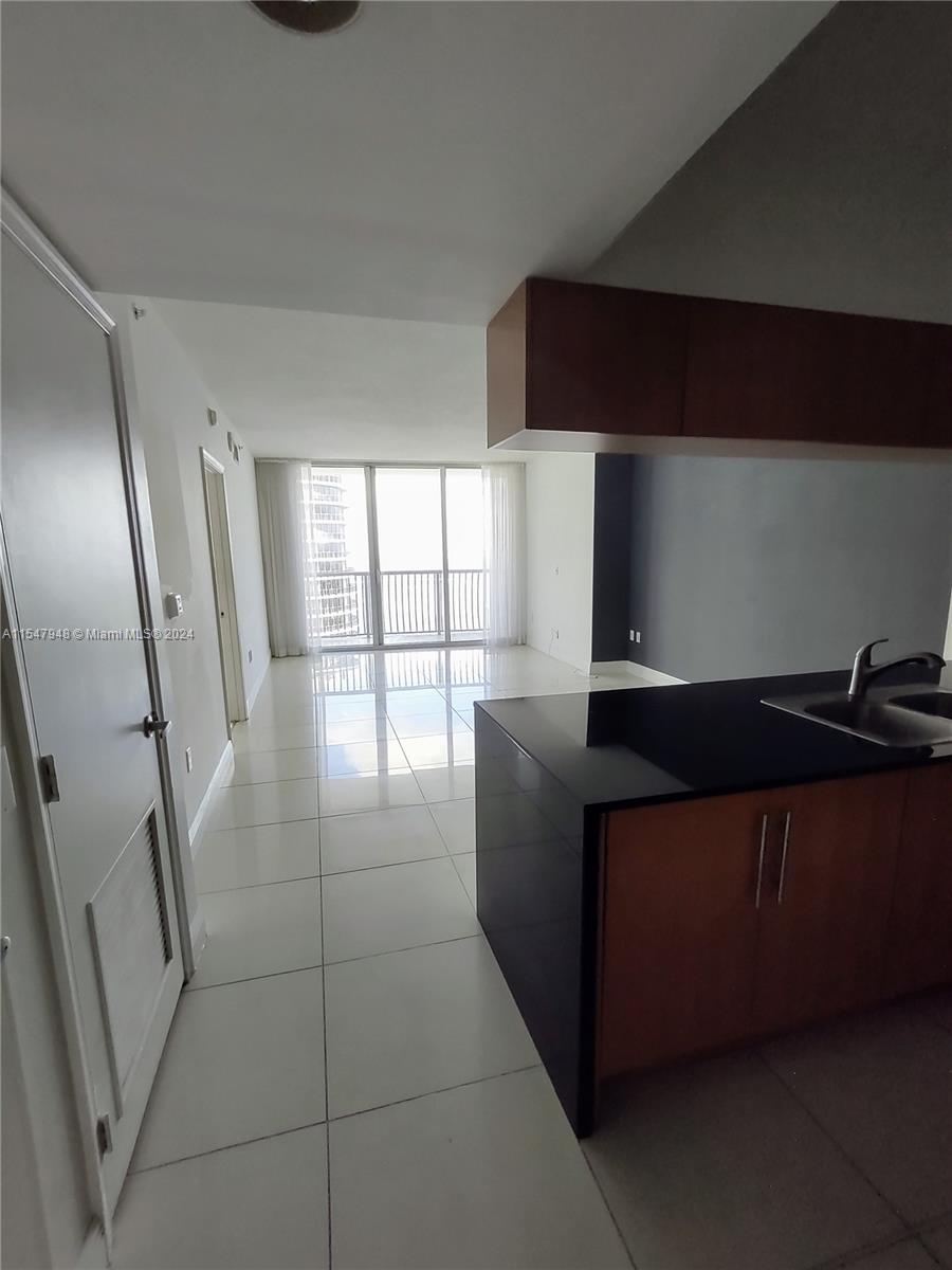 1750 N Bayshore Dr 5103, Miami, Florida 33132, 1 Bedroom Bedrooms, ,1 BathroomBathrooms,Residential,For Sale,1750 N Bayshore Dr 5103,A11547948