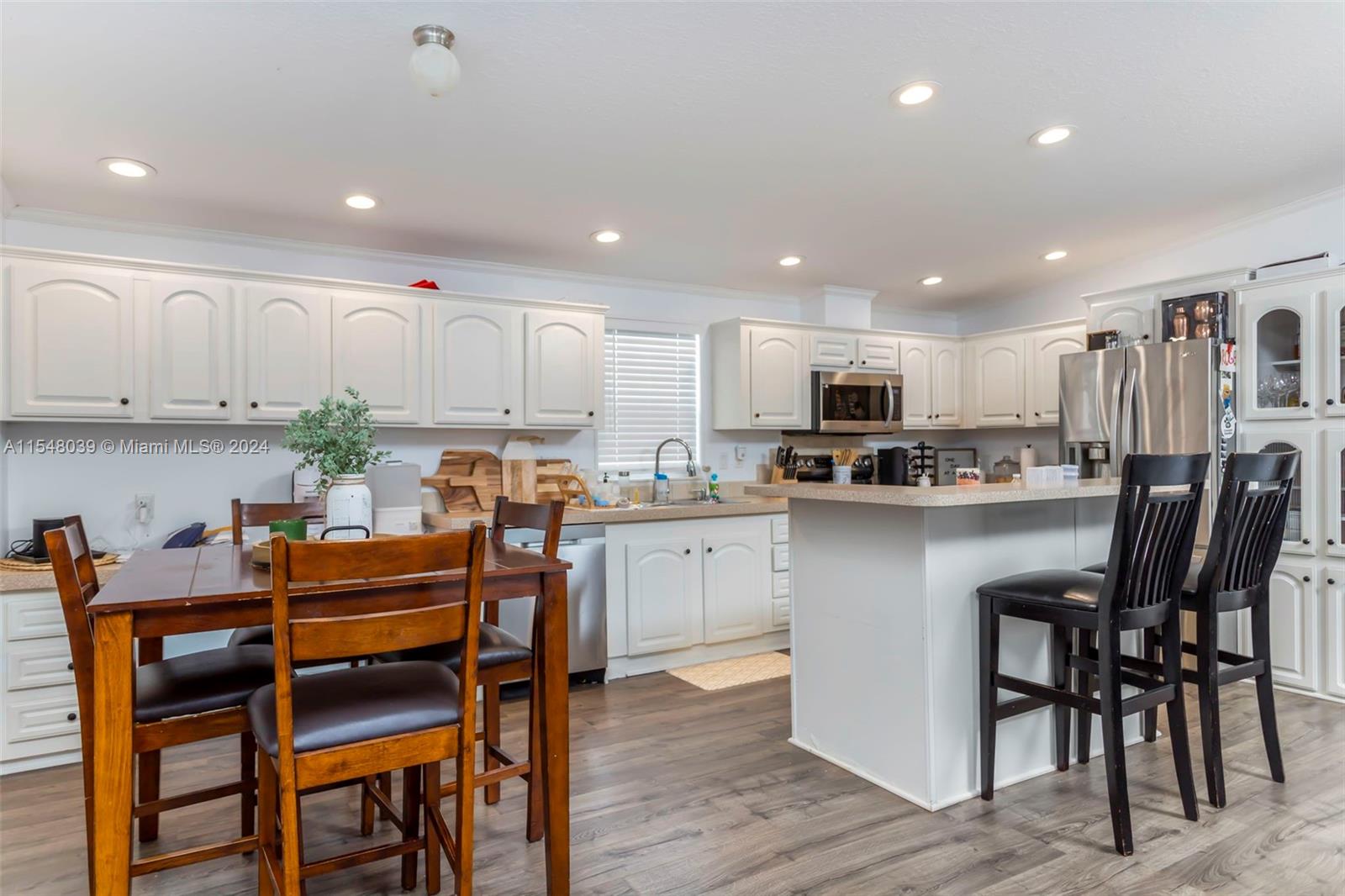 Homestead, Florida 33034, 3 Bedrooms Bedrooms, ,2 BathroomsBathrooms,Residential,For Sale,A11548039